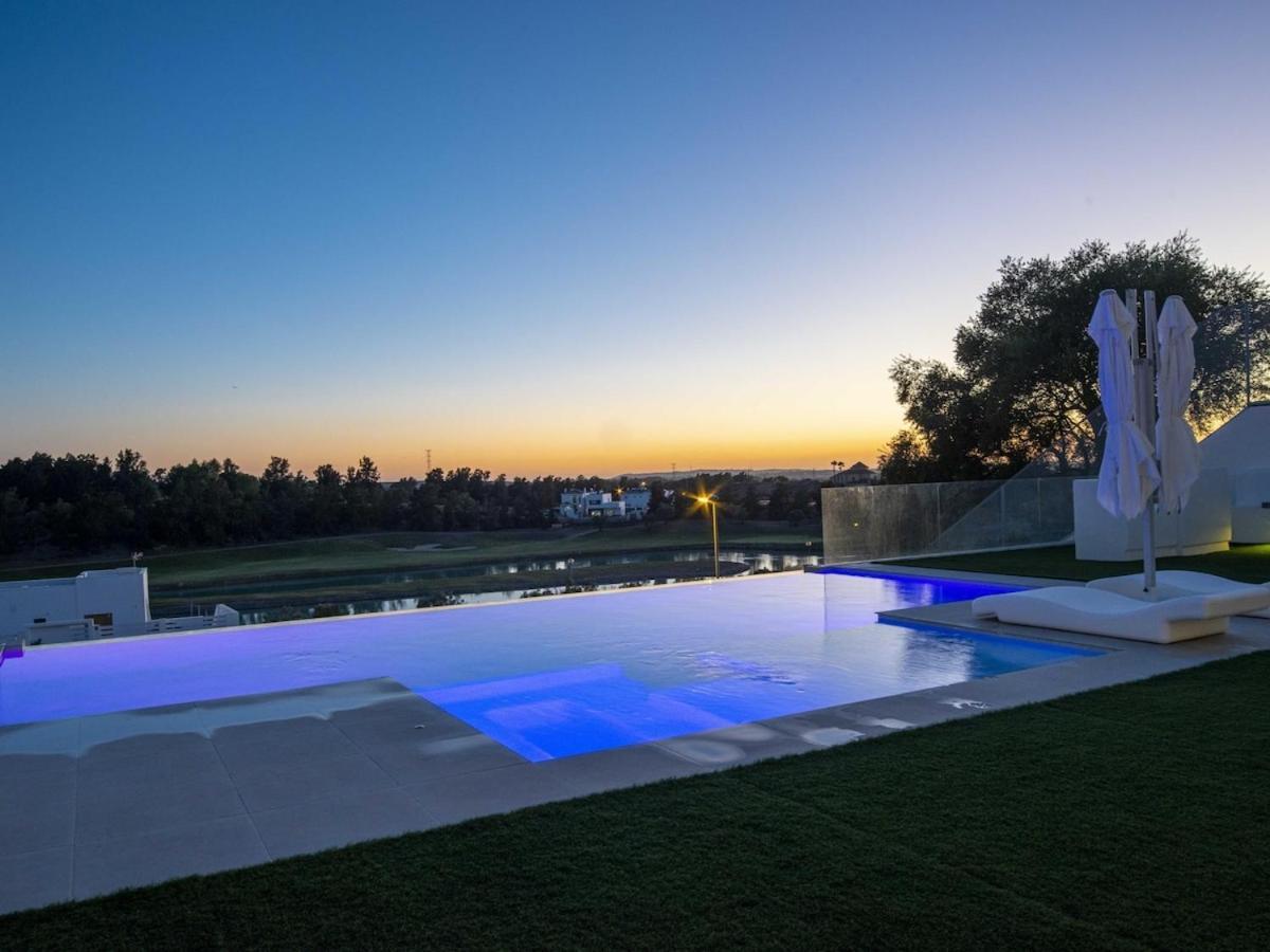 Lightbooking Jerez Montecastillo Jerez de la Frontera Exterior foto